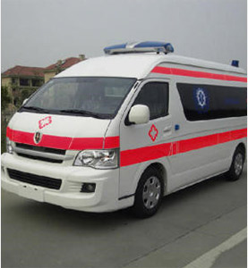 句容市上汽大通救护车